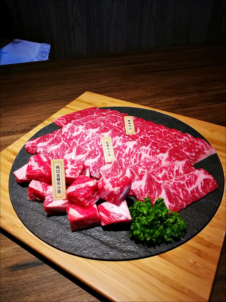 茶六燒肉堂